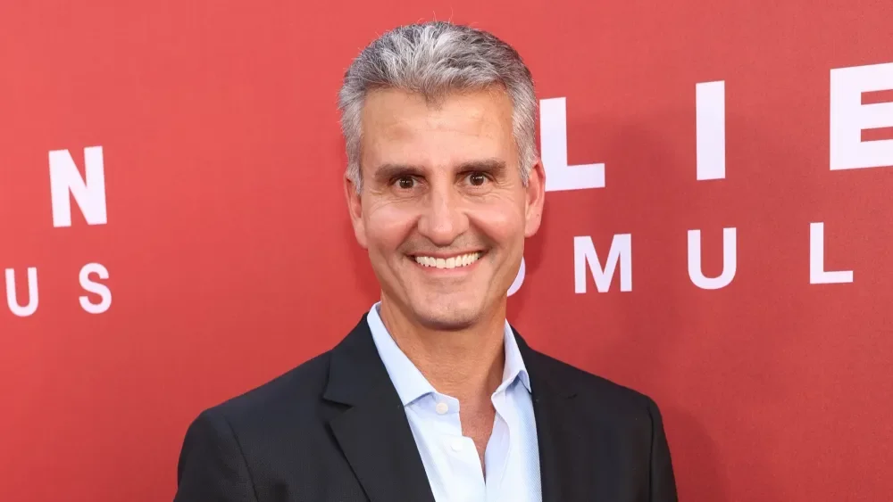 Disney to Trim Up to 1,000 Jobs Amid Leadership Change