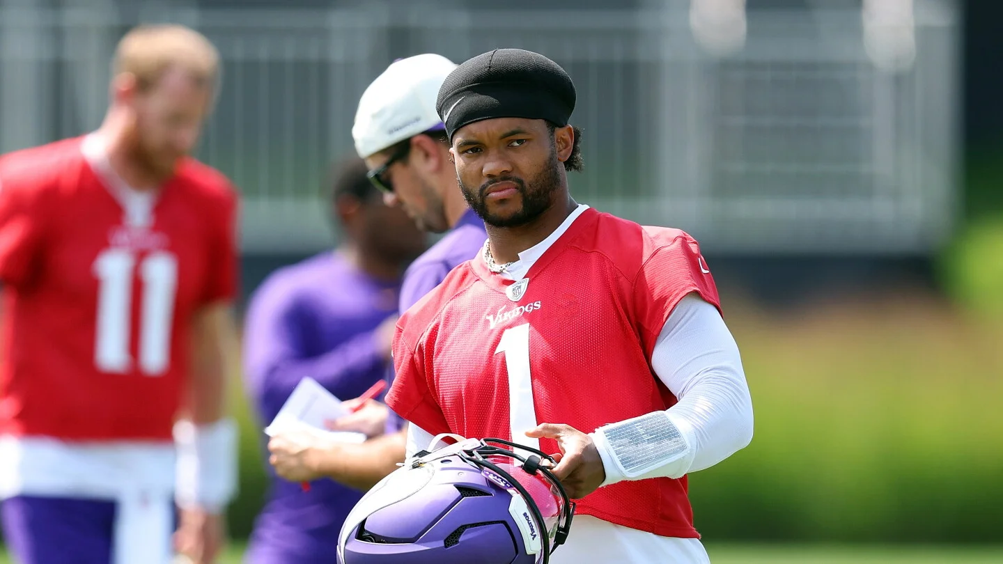 Murray Impresses Vikings with Mental Edge in QB Race