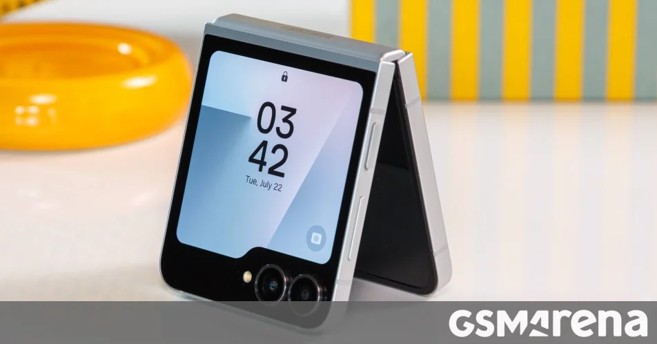 Samsung Signals End of Galaxy Z Flip Era With Flip8