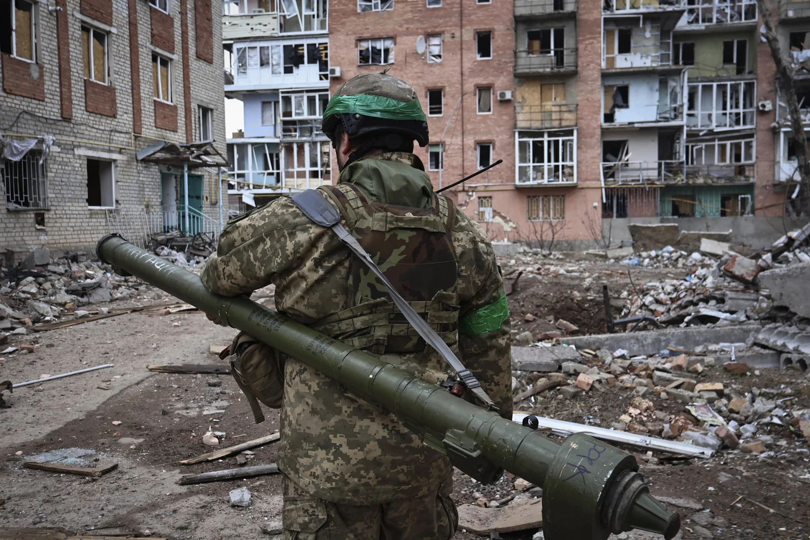 Ukraine stands firm in defense of Bakhmut against Russian attack.