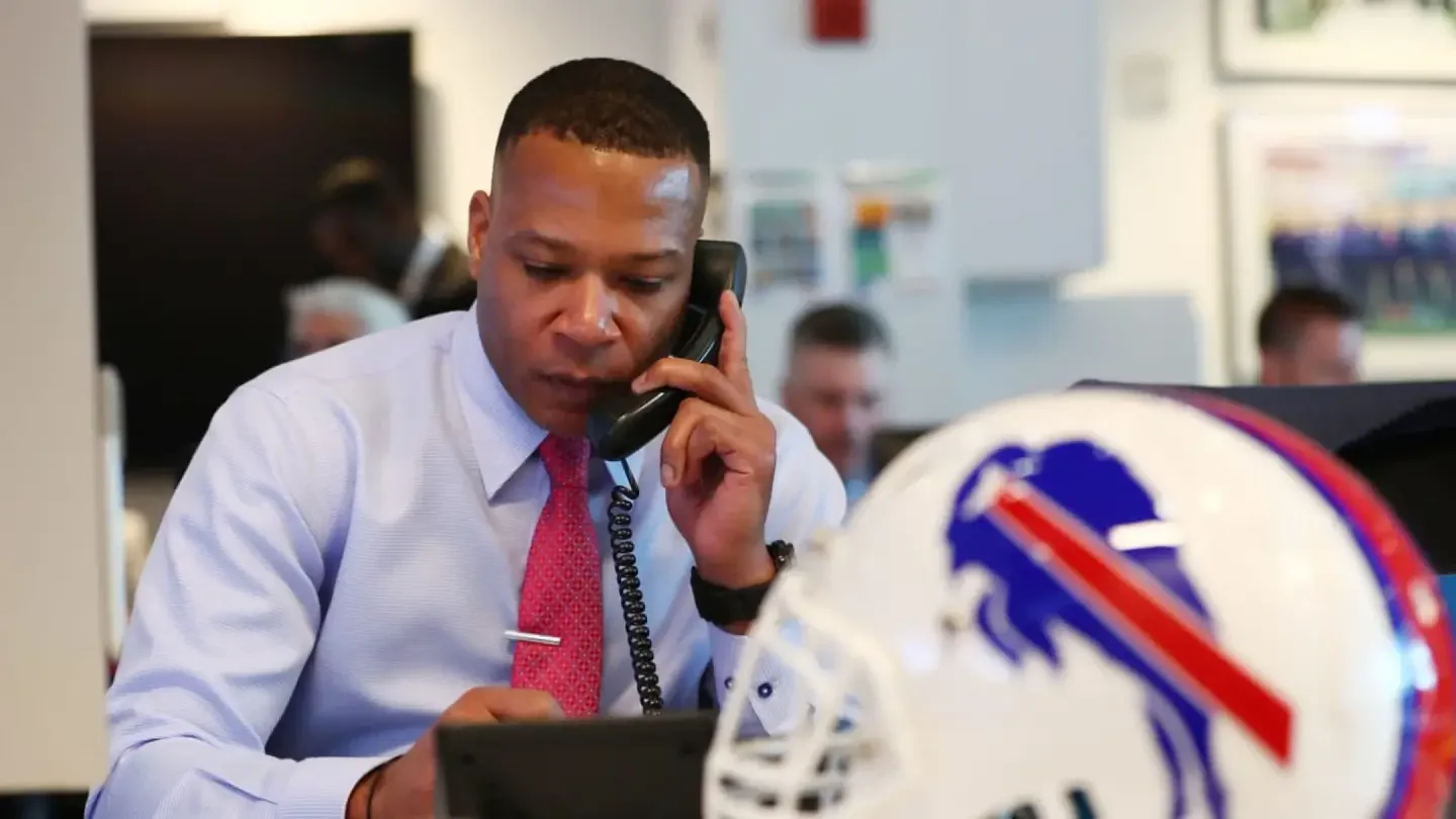 Vikings Consider Buffalo’s Terrance Gray for GM, Reassessing Minnesota’s Draft Era