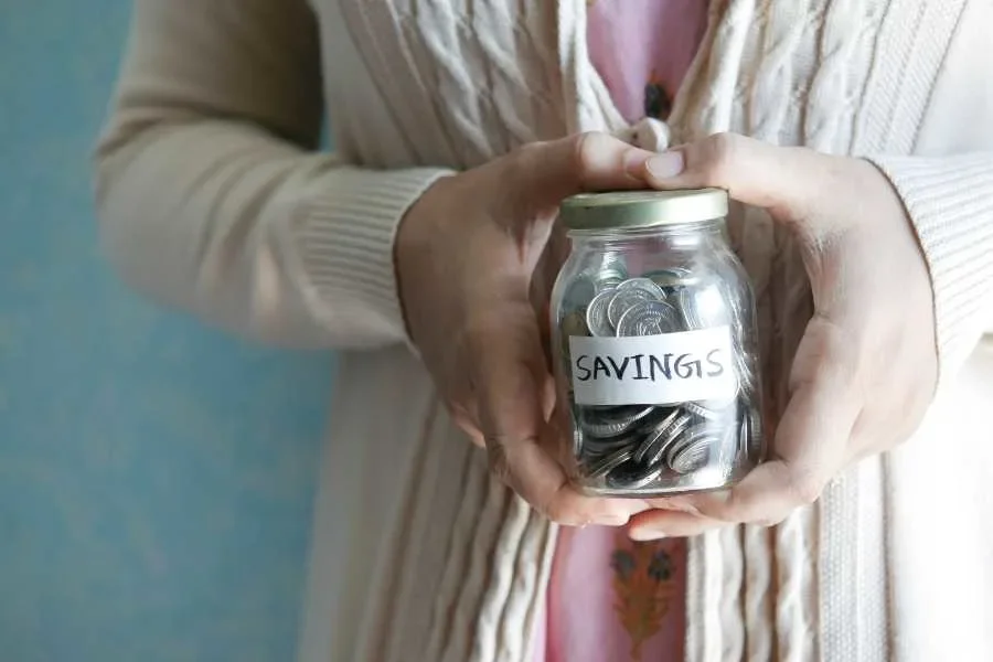 Coin-filled Vase Becomes a Lifelong Lesson in Thrift