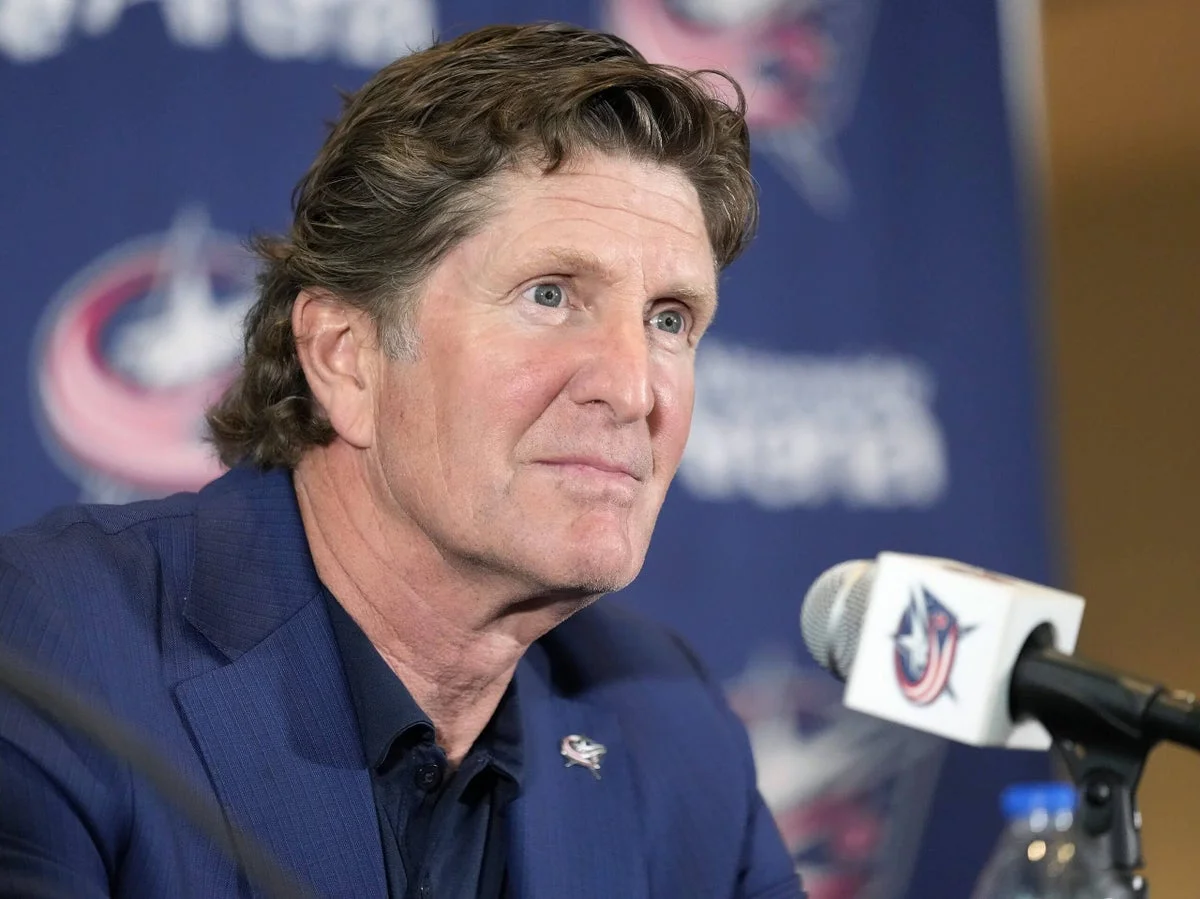 NHL clears Mike Babcock to rejoin the league amid Oilers pursuit