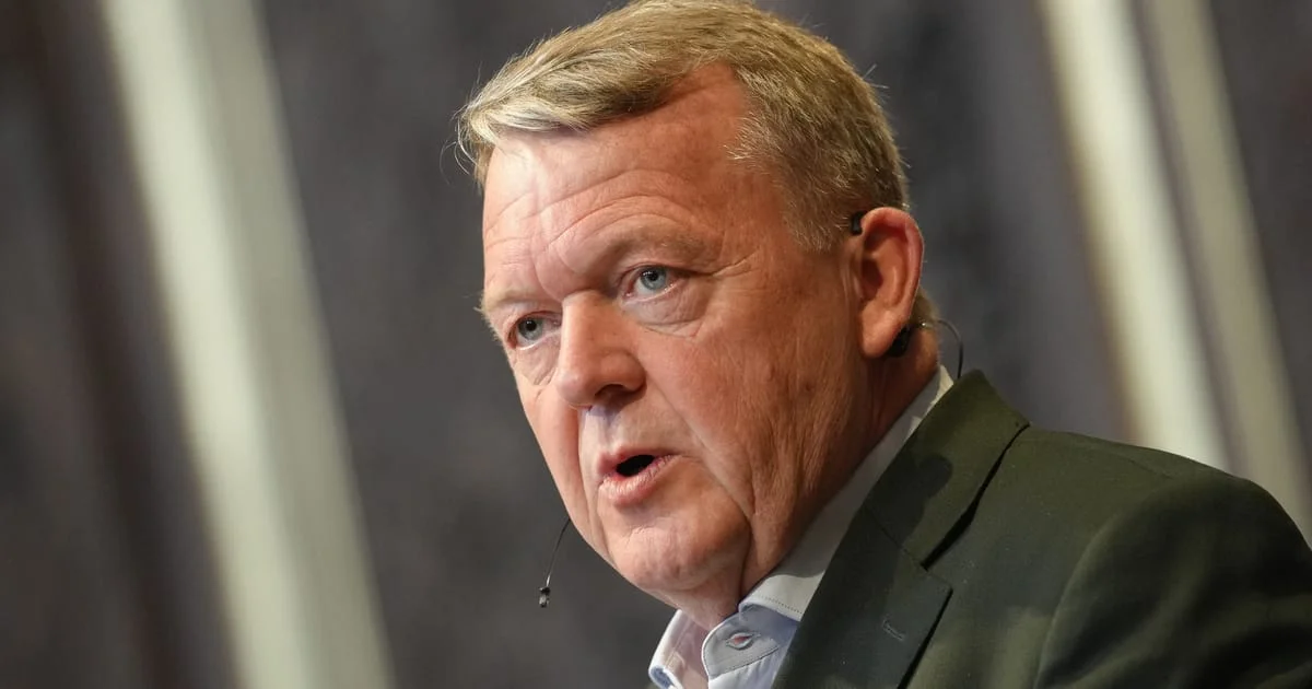 Denmark proposes hosting Ukraine peace talks with global participation.