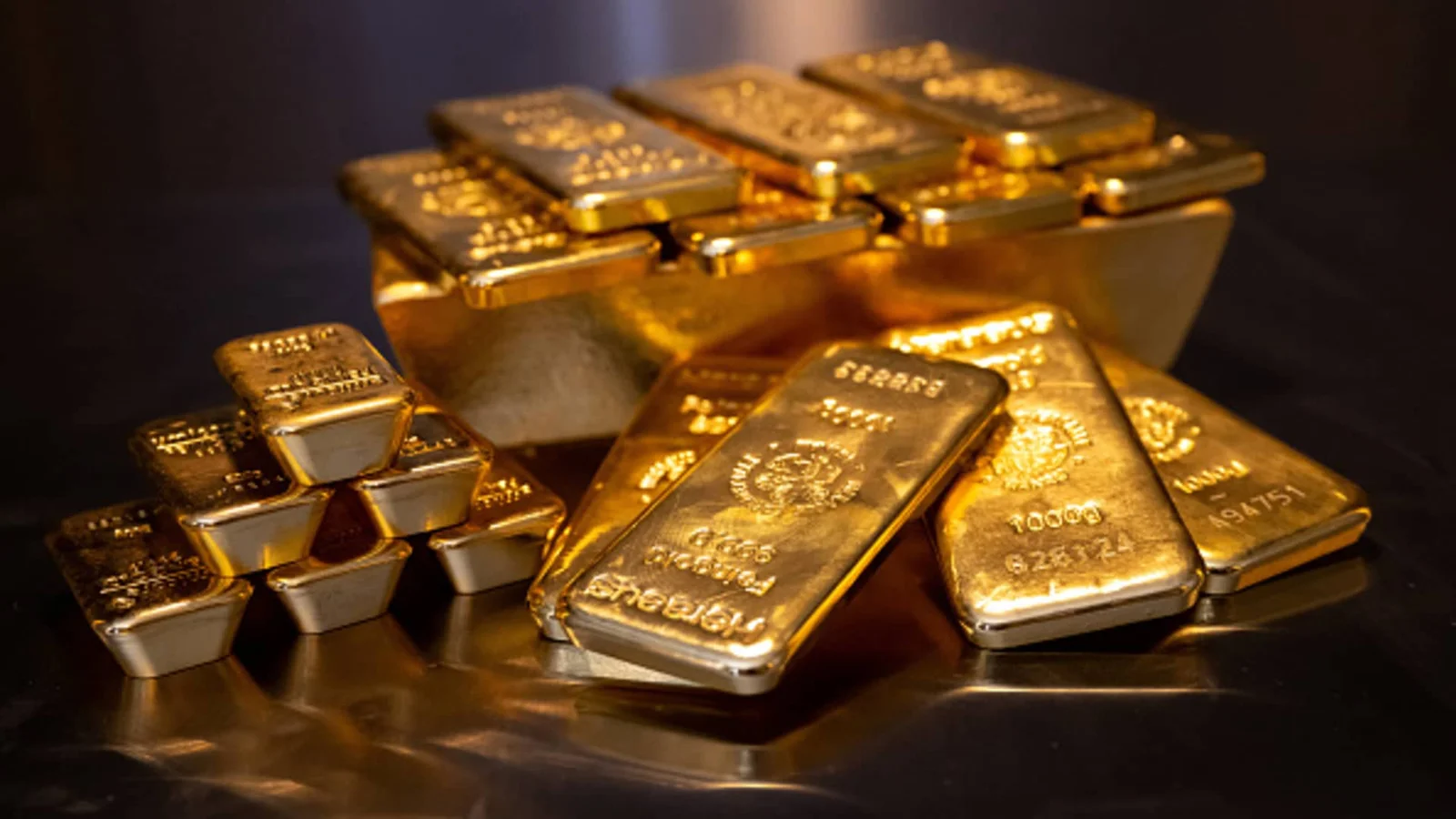 Investor Uncertainty Persists Despite Daily Open