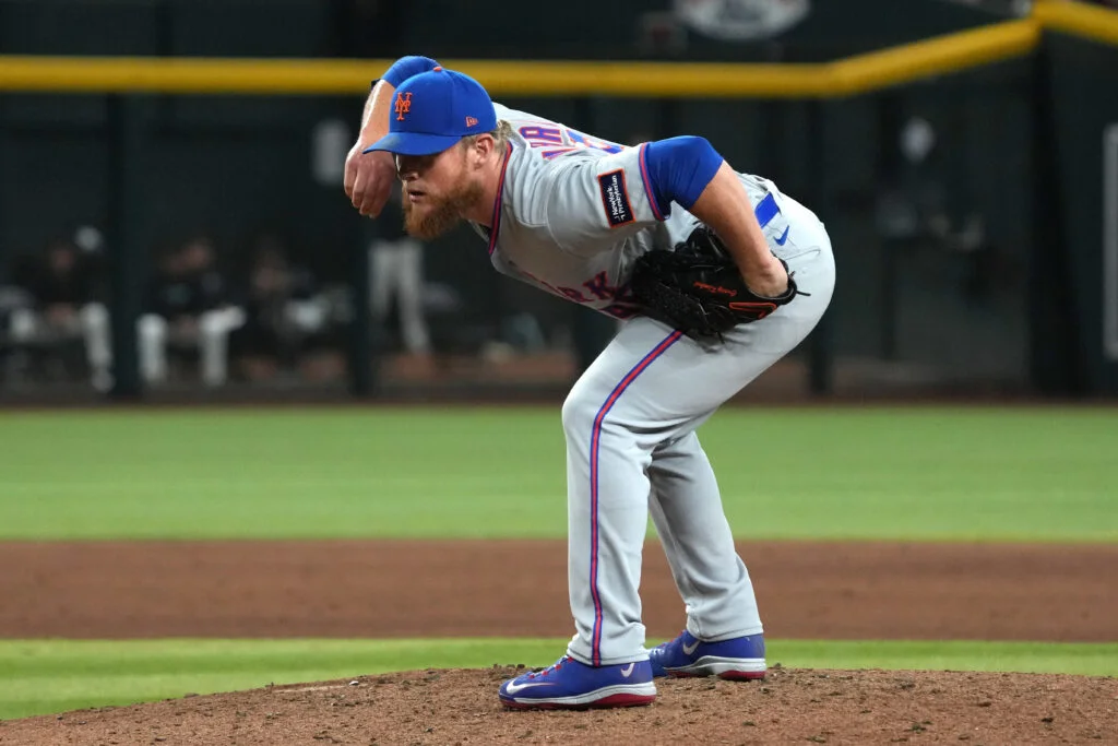 Mets DFA Kimbrel, Call Up Tong to Provide Long-Relief Depth