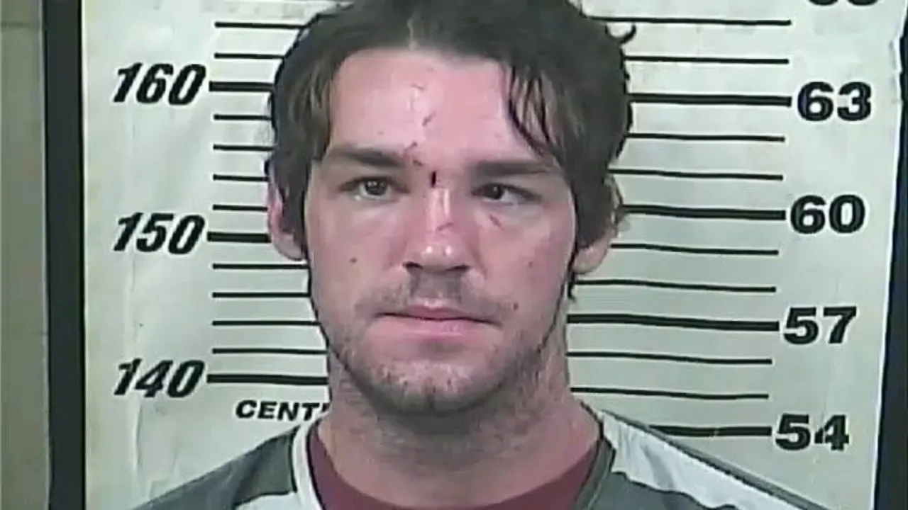 13-year-old Texas kidnapping victim found with adult in Mississippi.