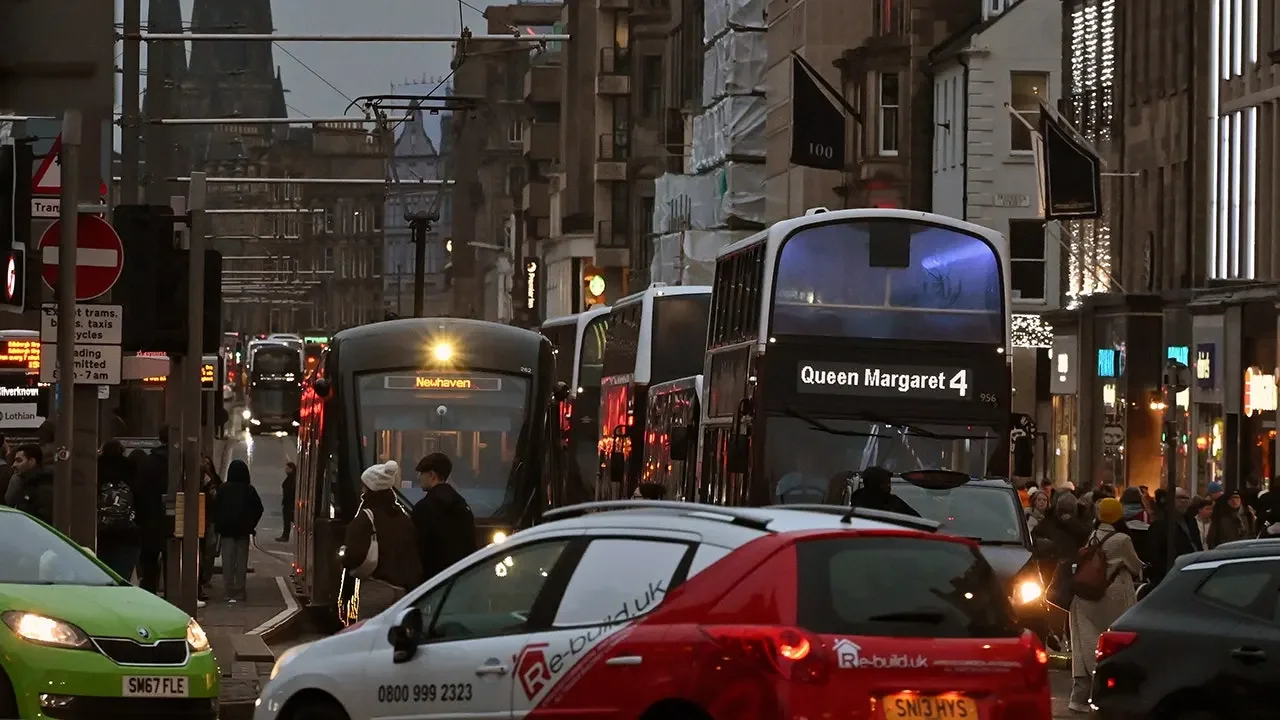 Edinburgh anti-Muslim attack leaves five injured; suspect arrested