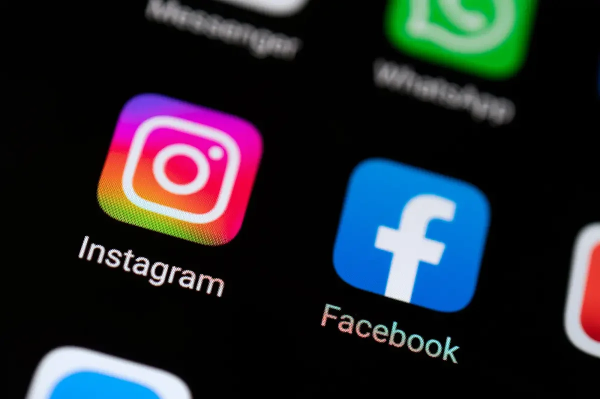Meta apps go dark in global outage hitting Facebook, Instagram, and Messenger