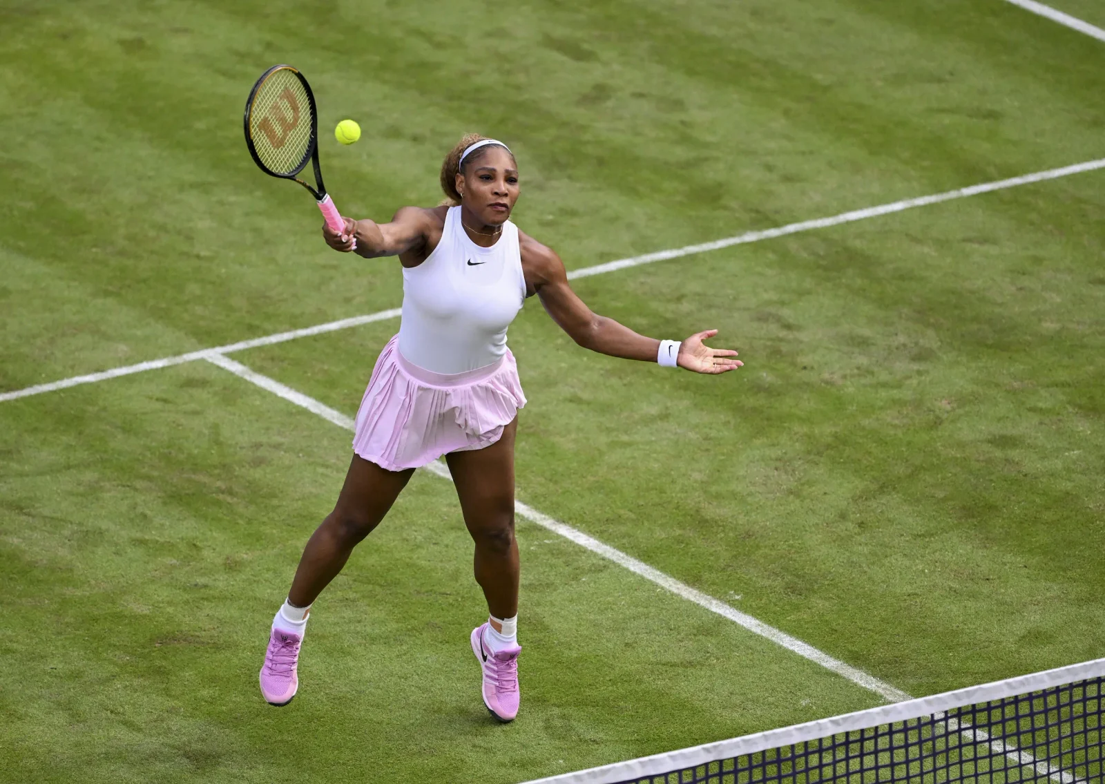 Serena Williams Returns to Wimbledon via Wild Card Bid