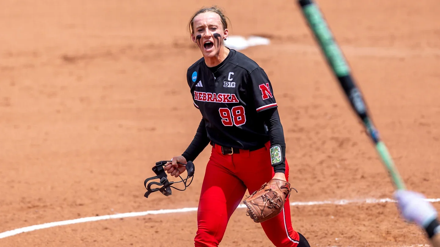 Frahm's 16-K Masterclass Sends Nebraska to Lincoln Regional Final