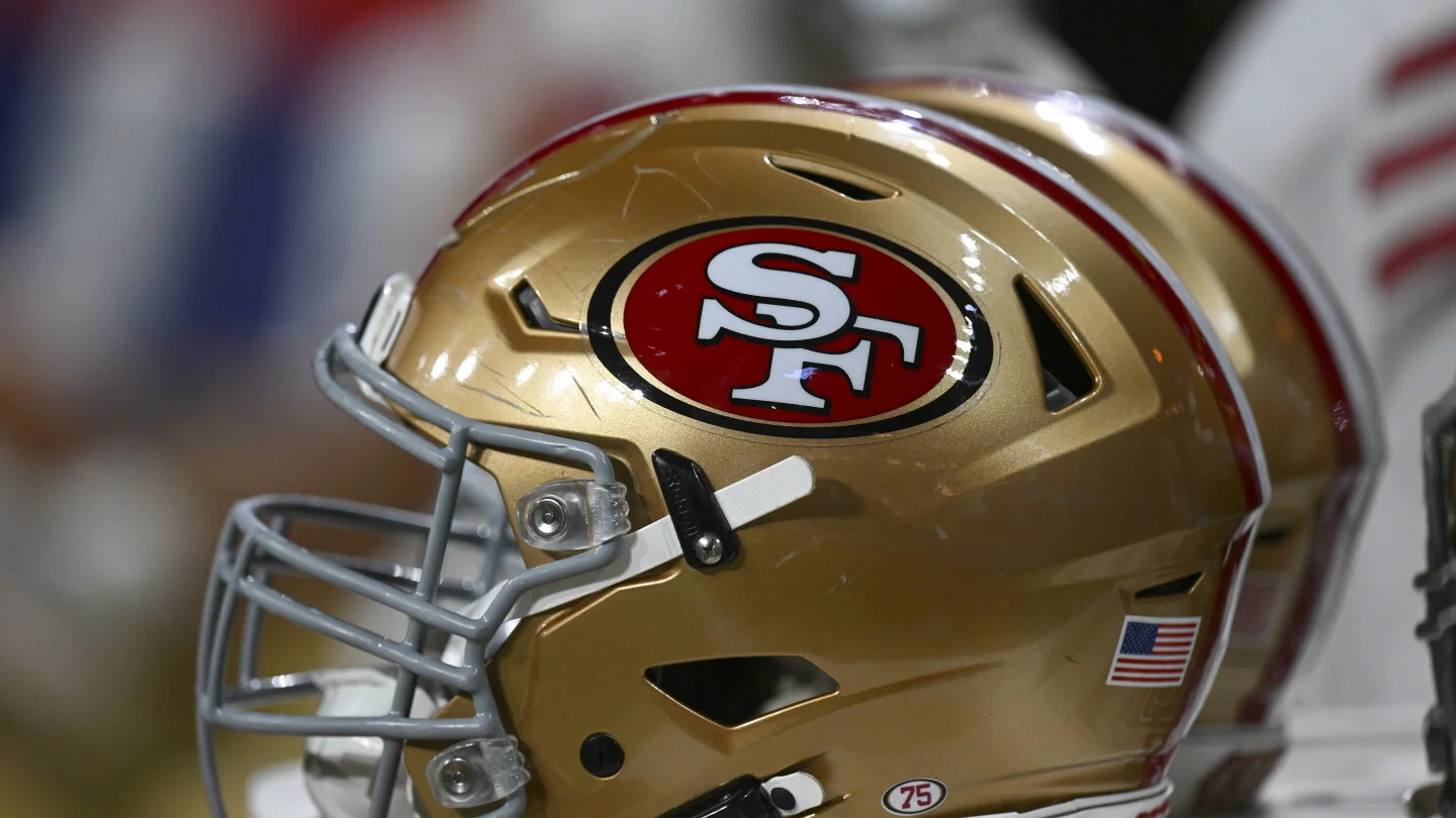49ers reportedly kept Shanahan crash quiet, triggering media ethics debate