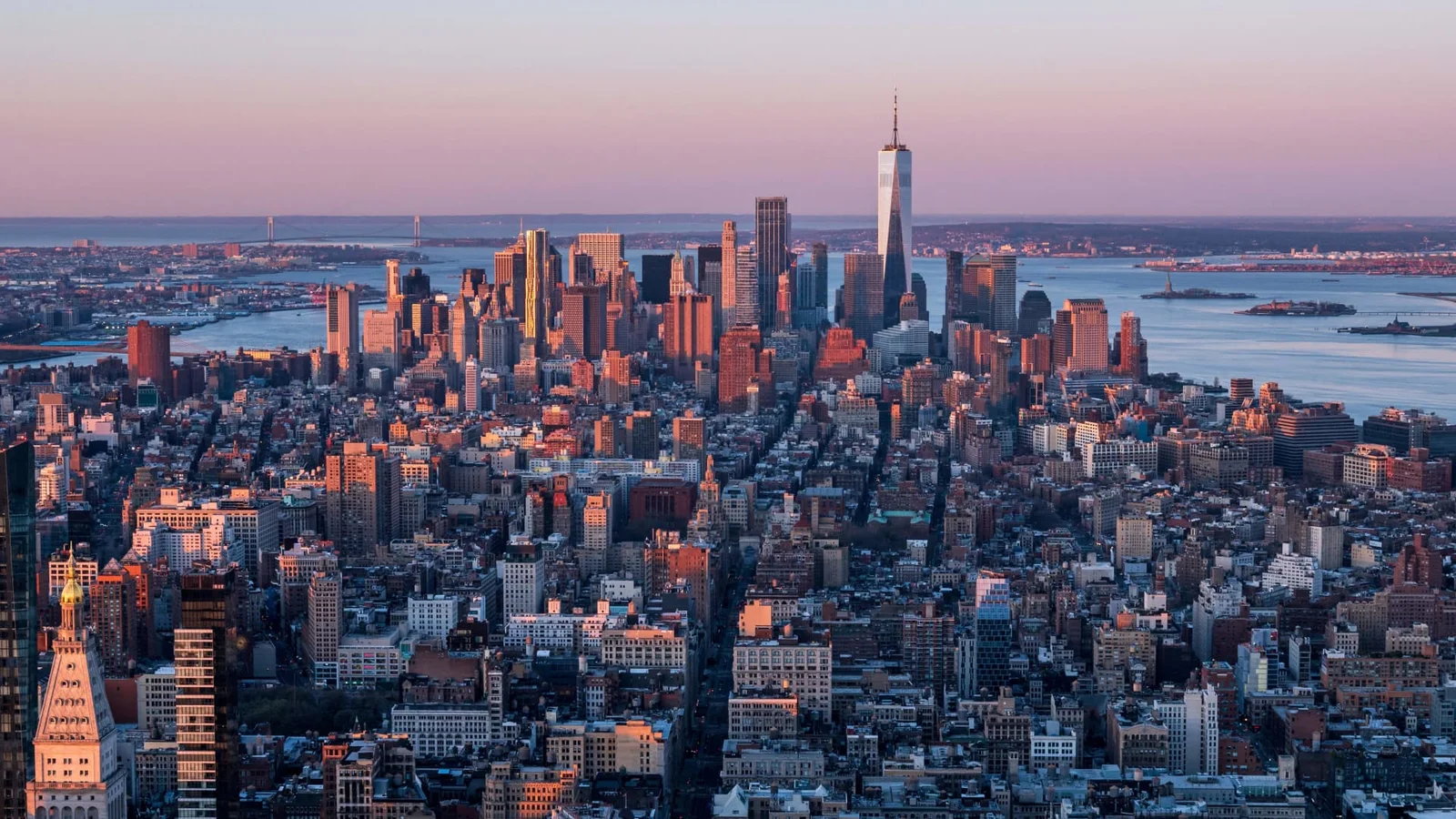 Expensive Cities for Expats in 2023: New York, Asia, Chicago, and More.