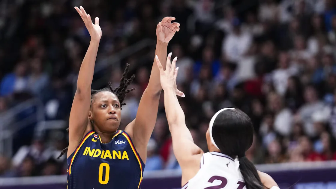 Mitchell Breaks WNBA Single-Season Scoring Record as Fever Edge Toward Playoffs