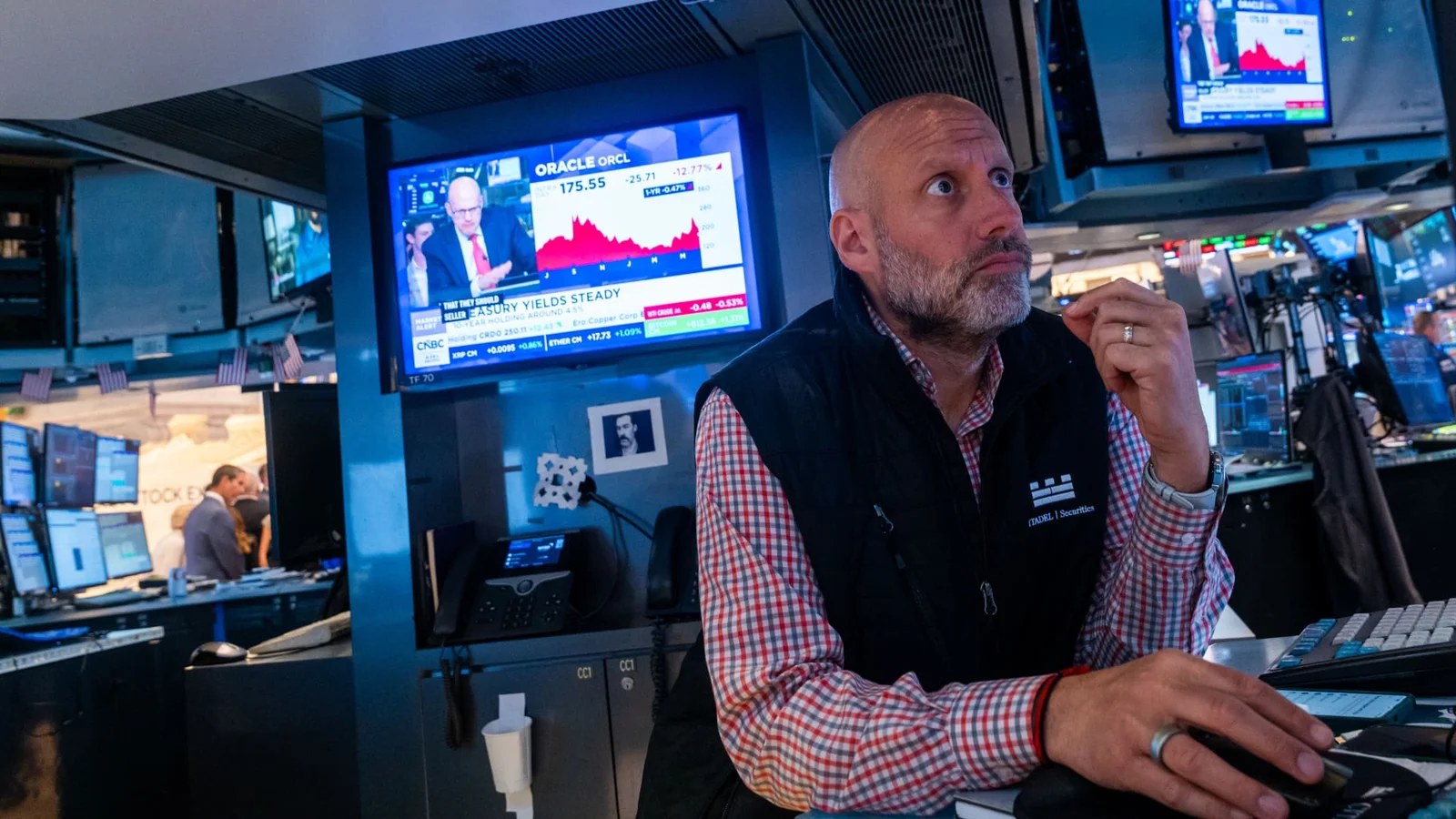 SpaceX IPO Looms, Testing Markets as Futures Hold Steady
