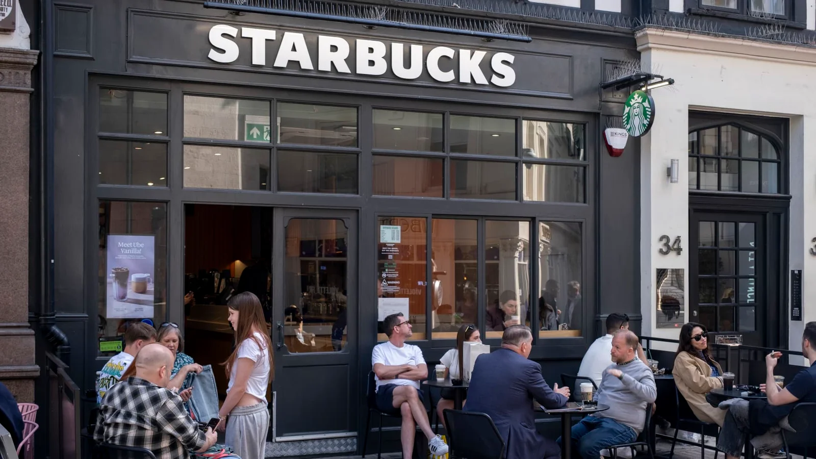 Starbucks lifts 2026 outlook as traffic rebounds