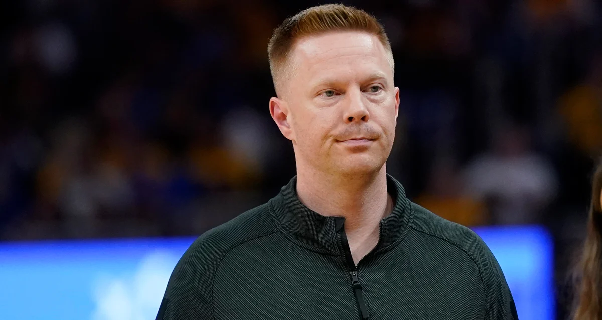 Magic Target Sean Sweeney as Front-Runner for Head Coach Opening