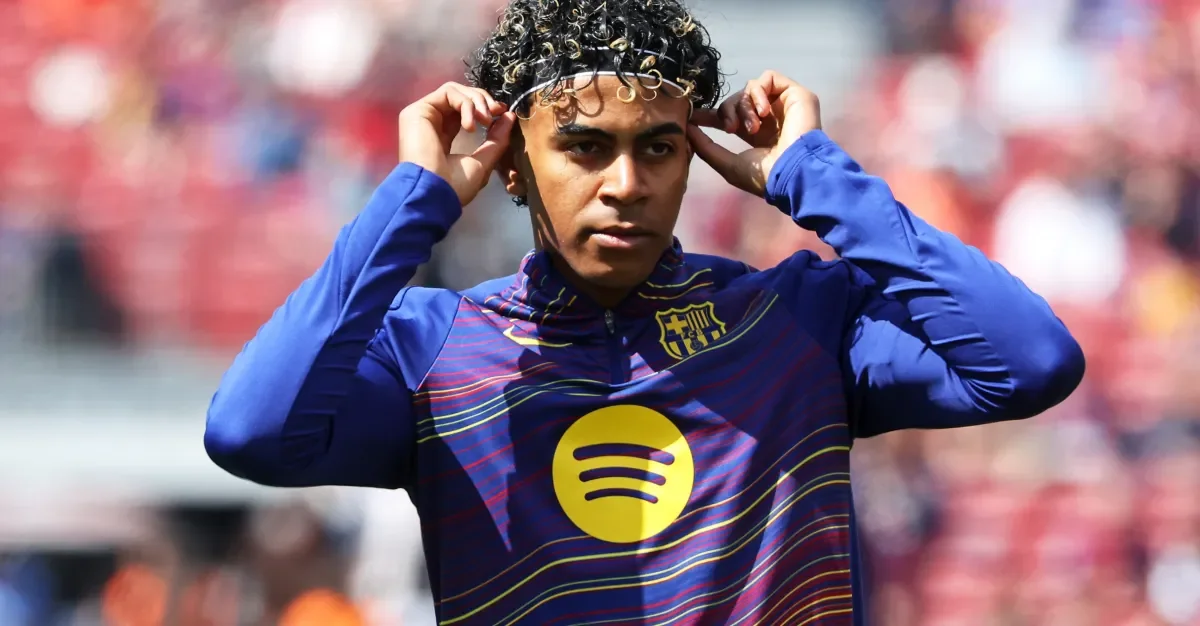 Barça weigh resting Lamine Yamal after slight strain in training ahead of Espanyol