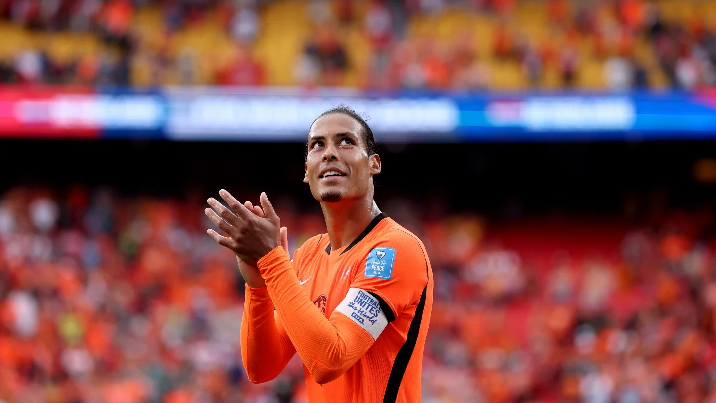 Oranje Clinches Group F as World Cup Weather and Fans Shine