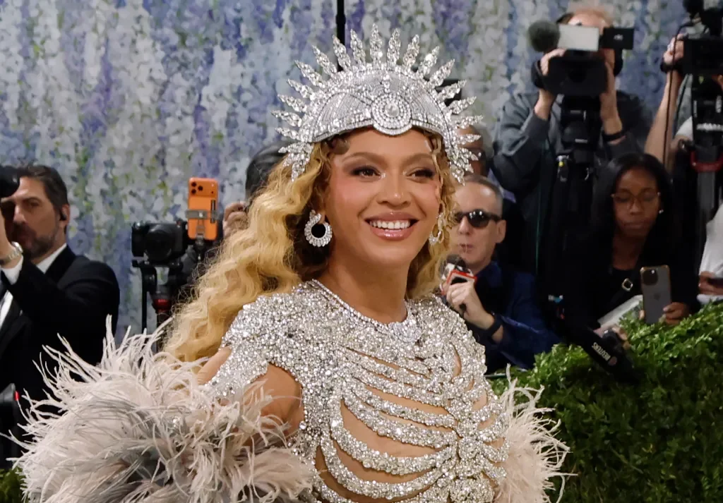 Beyoncé Drops Morning Dew (Donk) as a 4th of July Surprise
