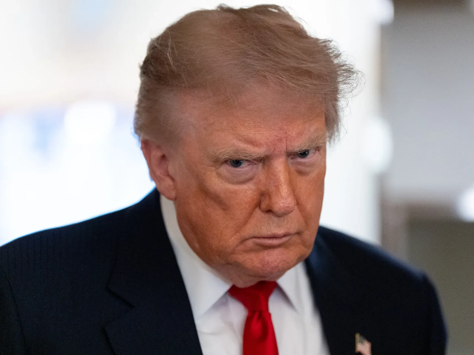 Lawsuit challenges Trump's paid real-time access to presidential posts