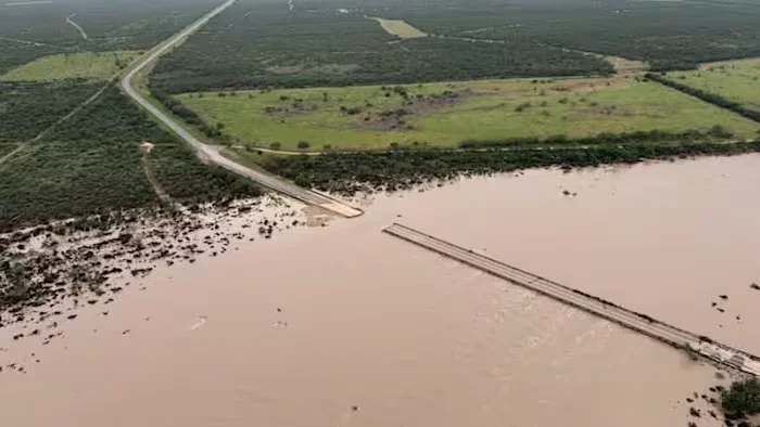 Nueces River Flooding Triggers FM 418 Bridge Collapse in Uvalde County