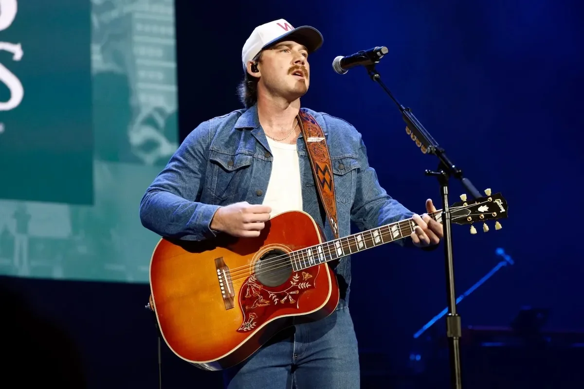 Morgan Wallen Snatches Guard’s Phone, Scrubs Pittsburgh Show