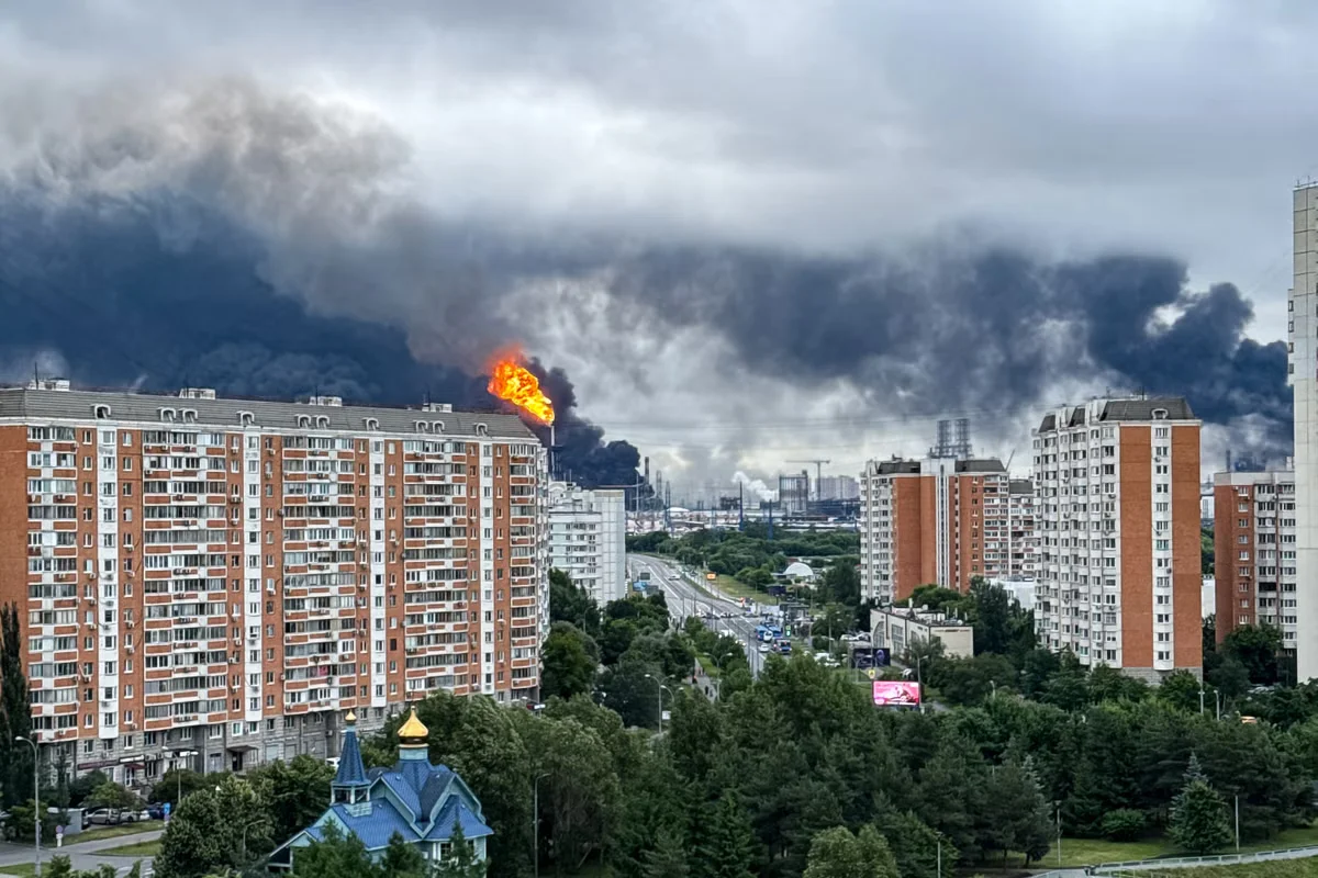Putin rejects European ultimatums as Russia warns of retaliation in Ukraine crisis