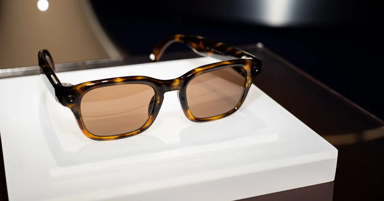 Meta’s AI Glasses Go Premium: Subscription Unlocks Advanced Features
