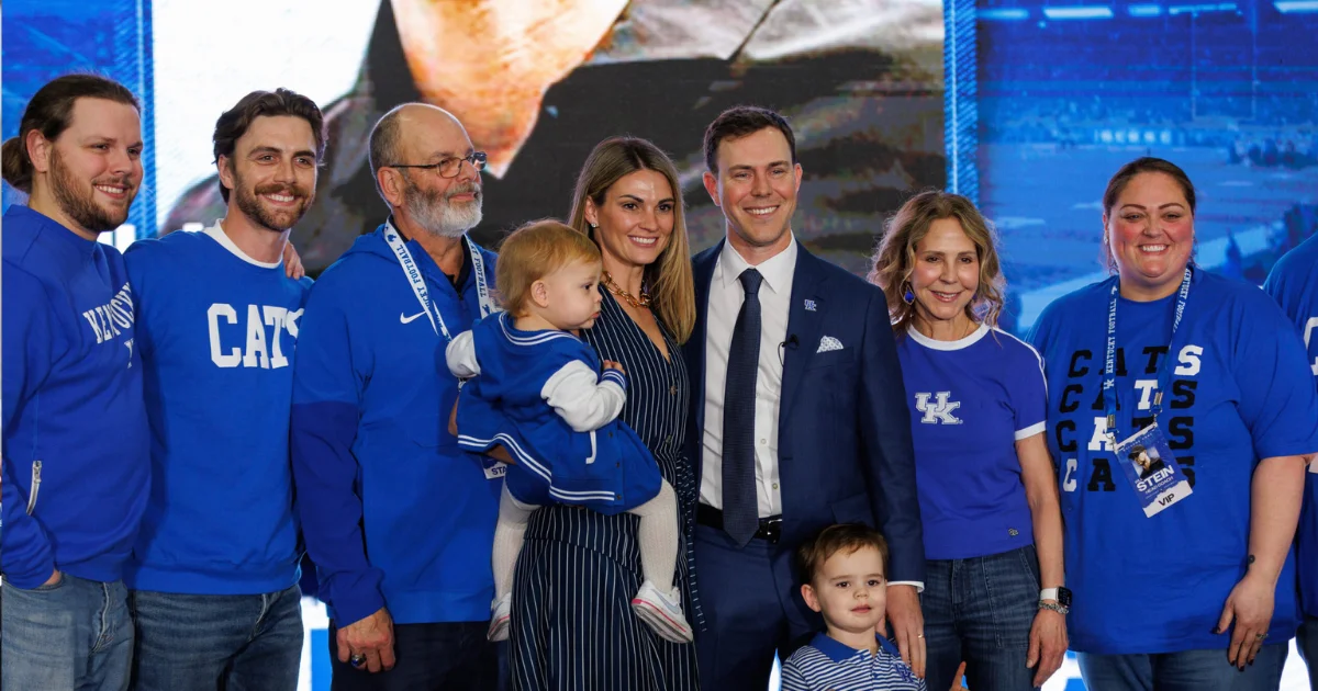 Will Stein's Kentucky Homecoming Turns Teary-Eyed at Spring Game