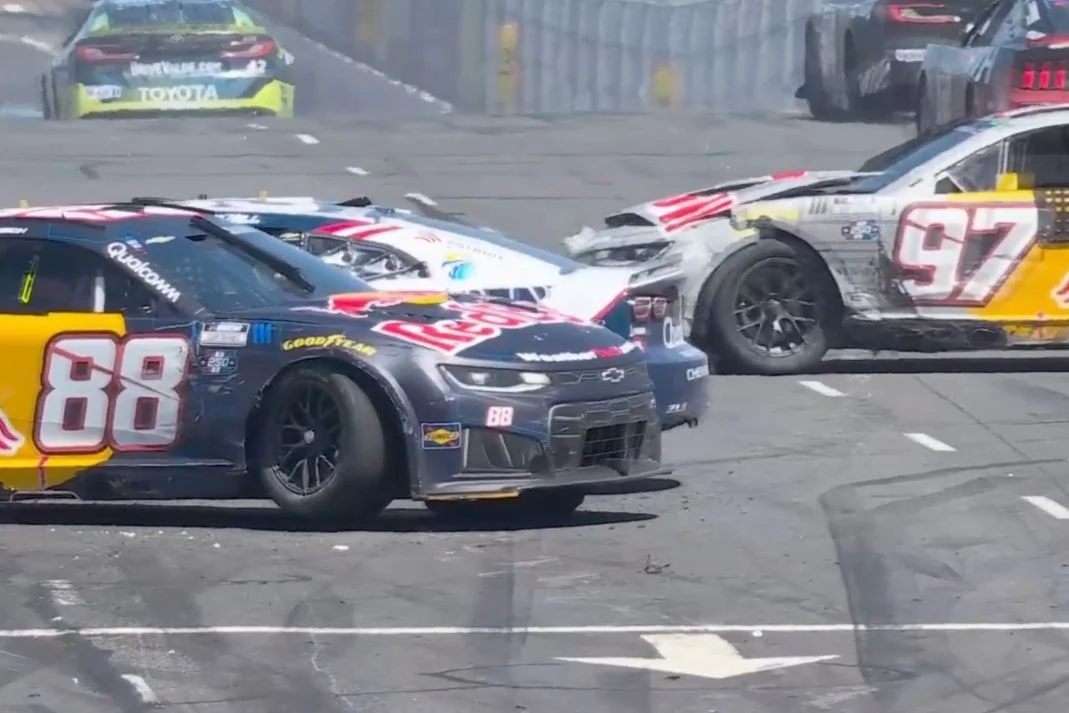 Restart chaos derails SVG, Zilisch in San Diego Cup clash