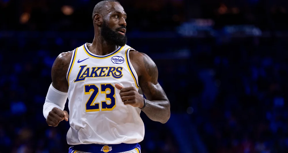 Lakers Poised for LeBron Reunion on Salary-Reduced Deal