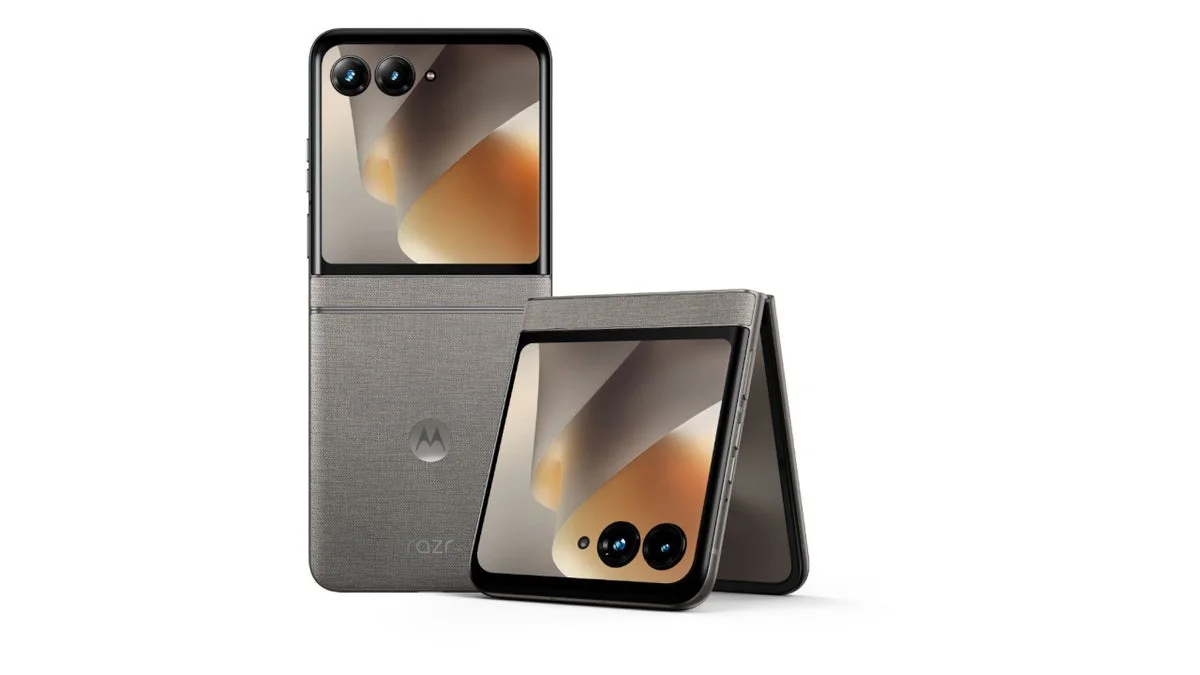 Verizon and T-Mobile Launch Free Motorola Razr Promo Blitz
