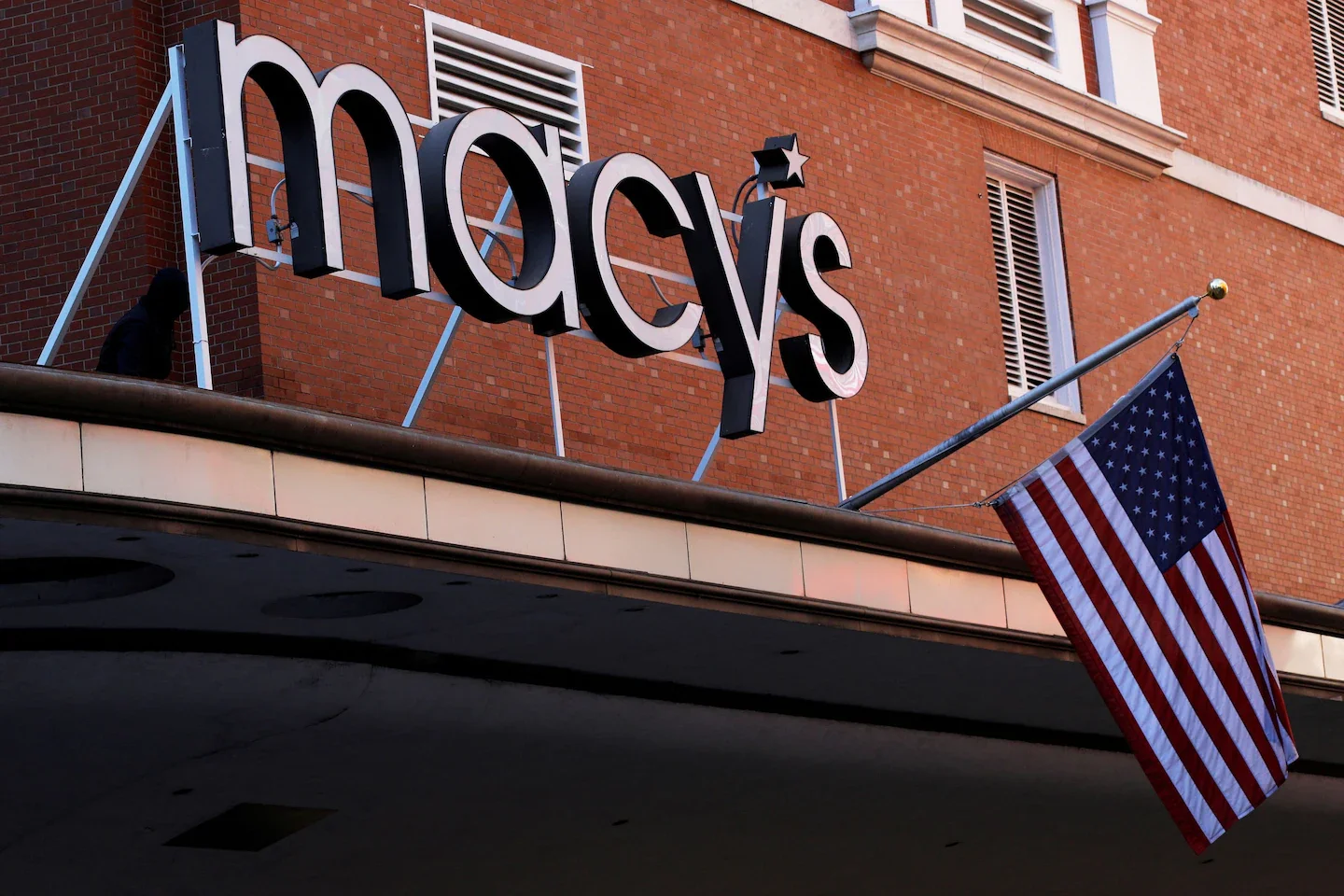 Retail giants Macy's and Costco warn of economic downturn.