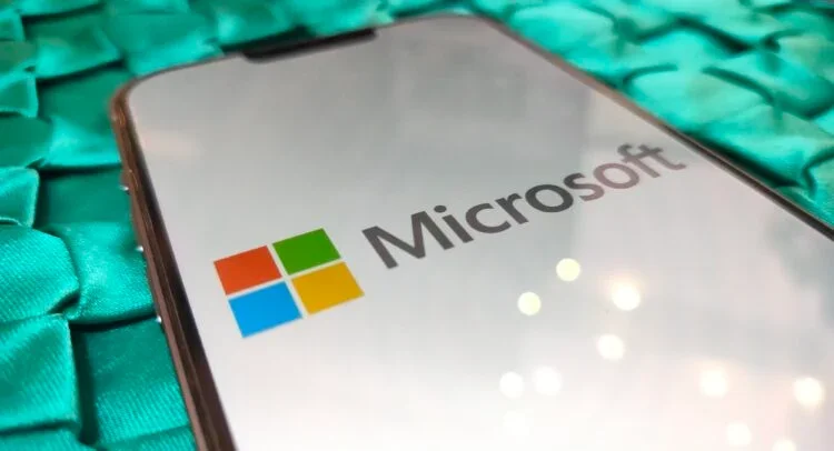 Microsoft Unveils Auto Driver Rollback, Boosting MSFT Amid New Cloud Controller