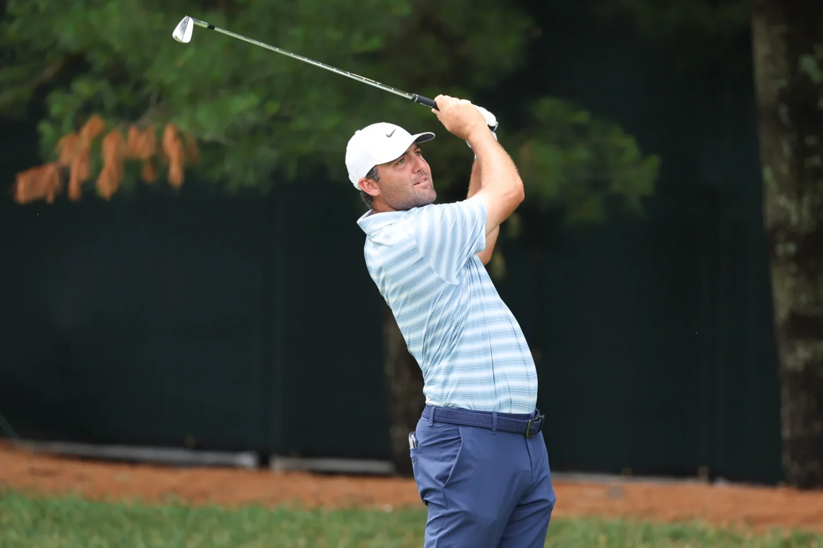 Scheffler Keeps Focus, Will Chat If Teammates Talk at Travelers
