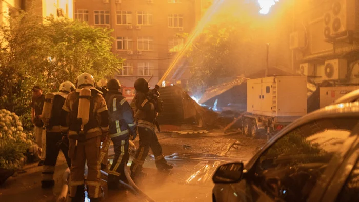 Russia launches sweeping missile and drone assault on Kyiv