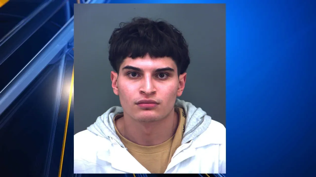 Teen Arrested for Shooting Off-Duty Border Patrol Agent Outside El Paso Restaurant