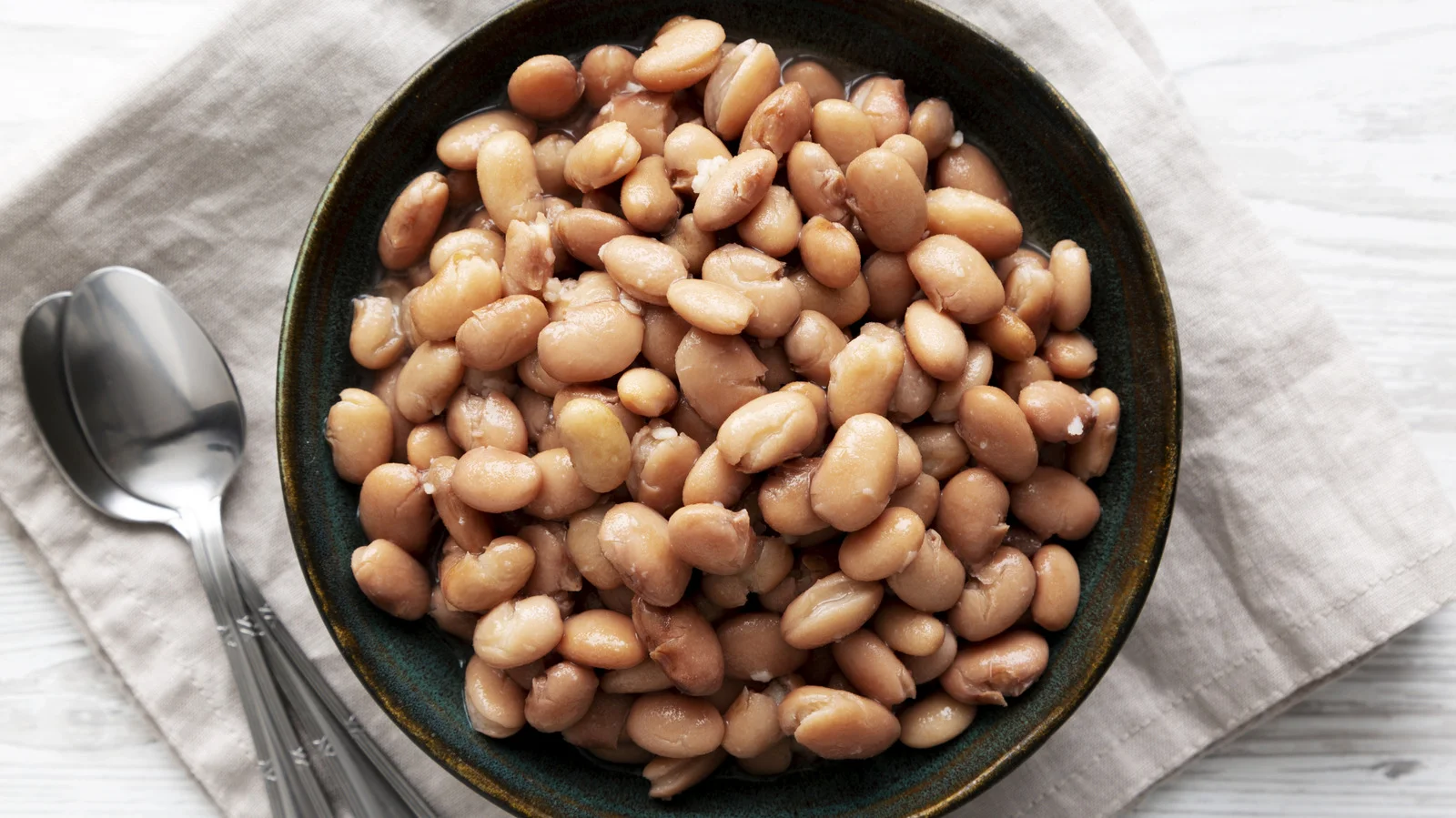 Canned vs. Dried Beans: Similar Nutrition, with a Sodium Hint