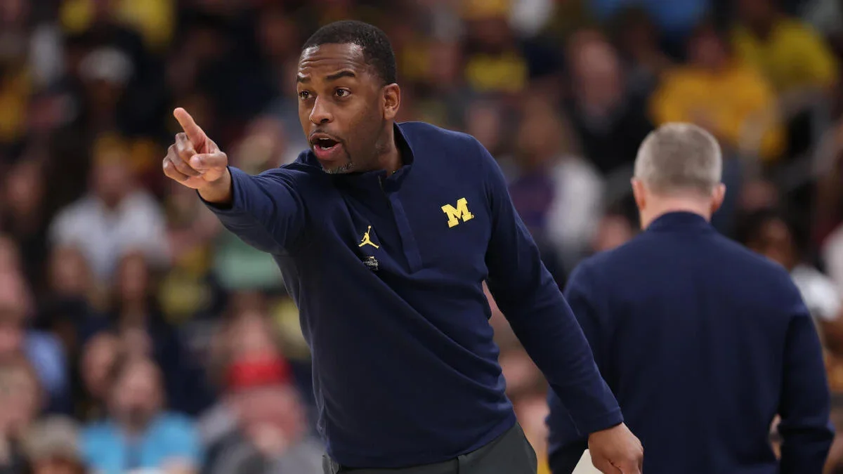 Michigan taps Mike Boynton to steer loaded roster as interim coach
