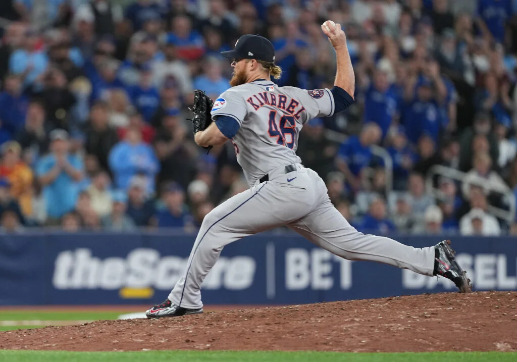Mets Bring Back Kimbrel on $2.5M Active-Roster Deal