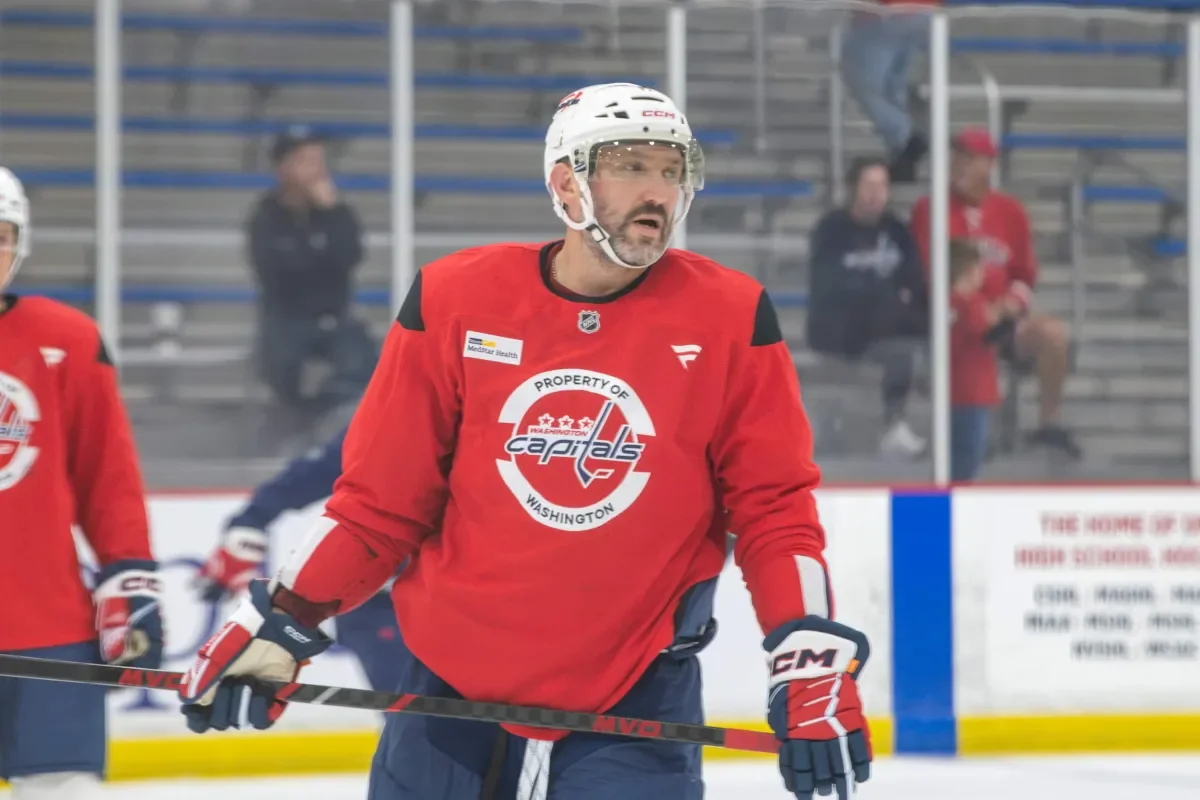 Latvia bans Ovechkin indefinitely after Kremlin campaign appearance