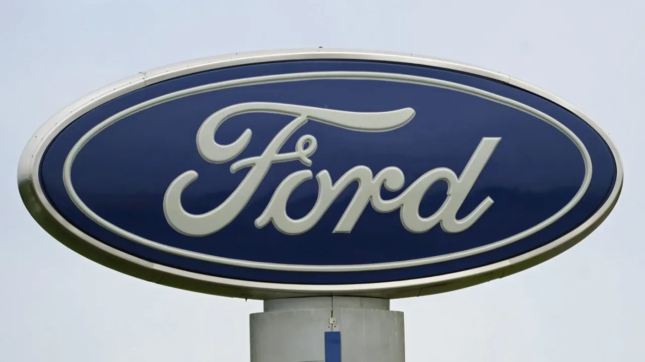 Federal investigation launched into Ford Explorer recall repairs.