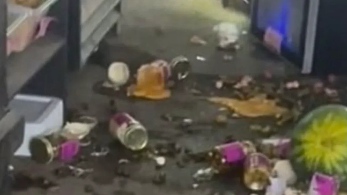 Nebraska Mom Turns In Daughter After Produce Stand Vandalism