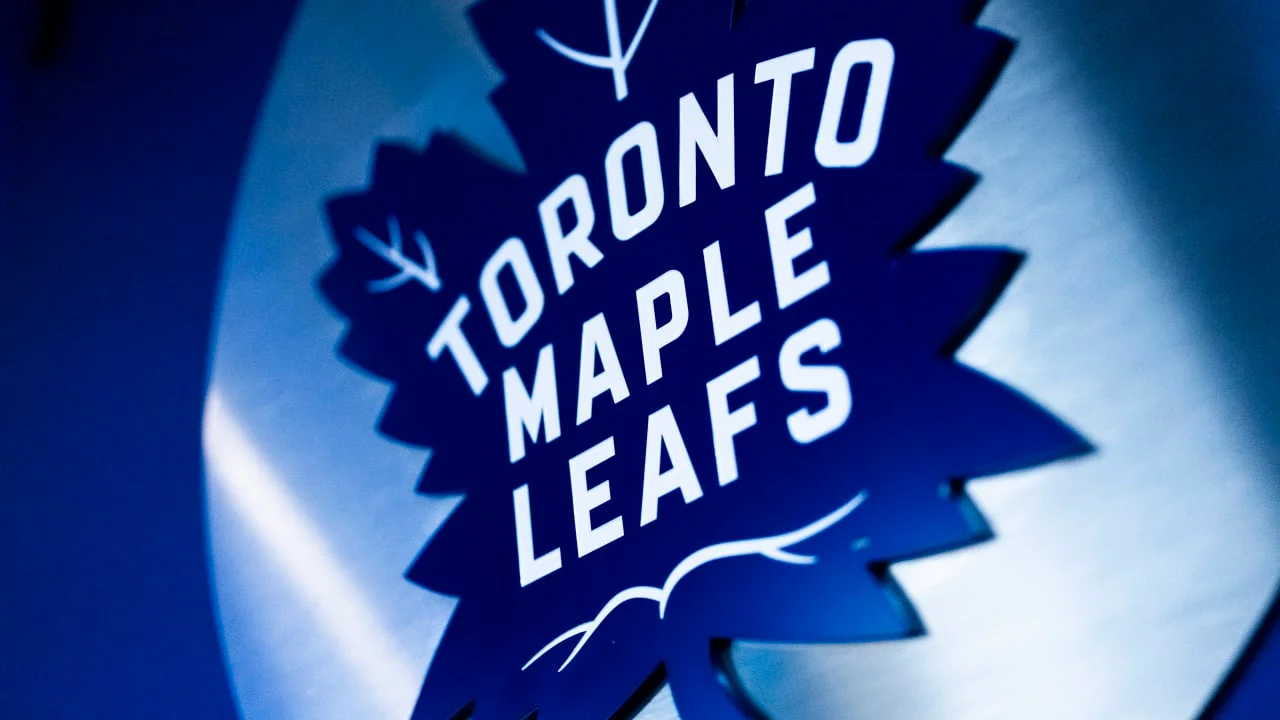 Leafs Shake Up Coaching Staff, Part Ways with Berube