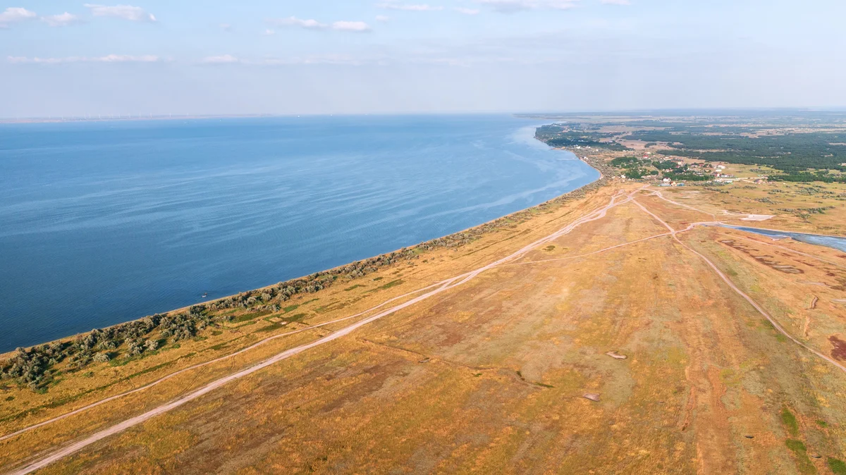Kinburn Spit: Russian Forces Pull Back After Supplying Routes Targeted