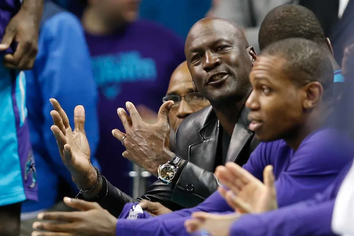 Michael Jordan seeks to sell majority stake in Hornets.