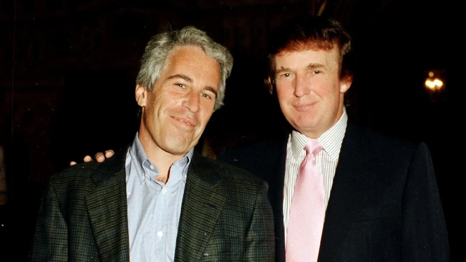 Epstein Tries to Sell Trump Dirt to Prosecutors From Prison, Report Says
