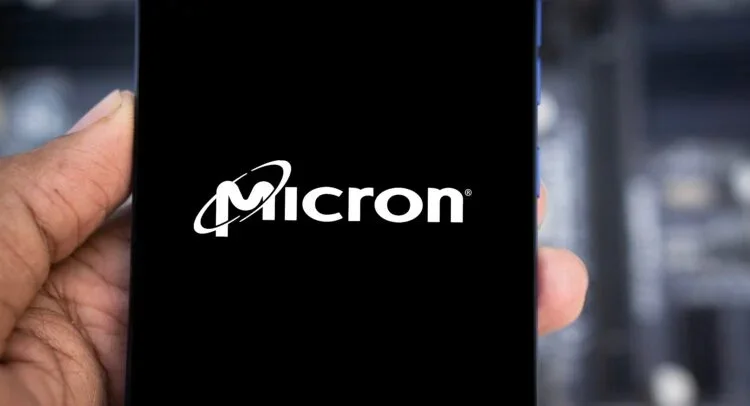Micron Gains as Samsung Averts Strike and AI Chip Demand Surges