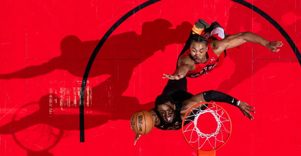 Cavs squander Game 4 as Raptors grind out 93-89 win on second chances